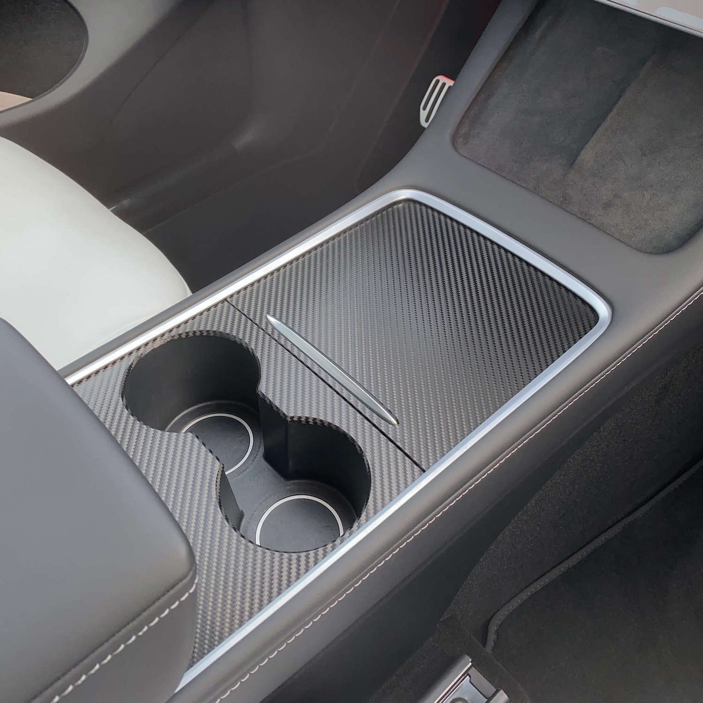 Tesla Zubehoer, Tesla Folierung Mittelkonsole, Model 3 Folierung, Model Y Folierung, Model 3 Zubehoer, Model Y Zubehoer, tesla model 3 Mittelkonsole, Tesla model y mittelkonsole