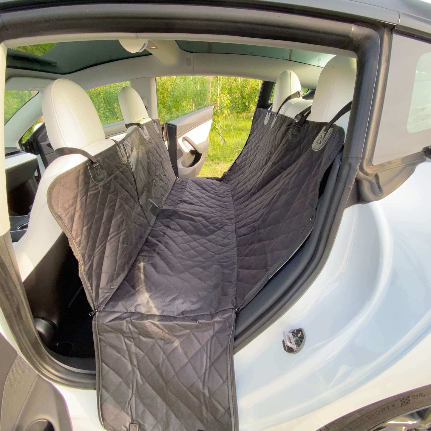 Tesla model 3 zubehör, model 3 zubehör, Tesla model y zubehör, model y zubehör, model y hundematte, model 3 hundematte