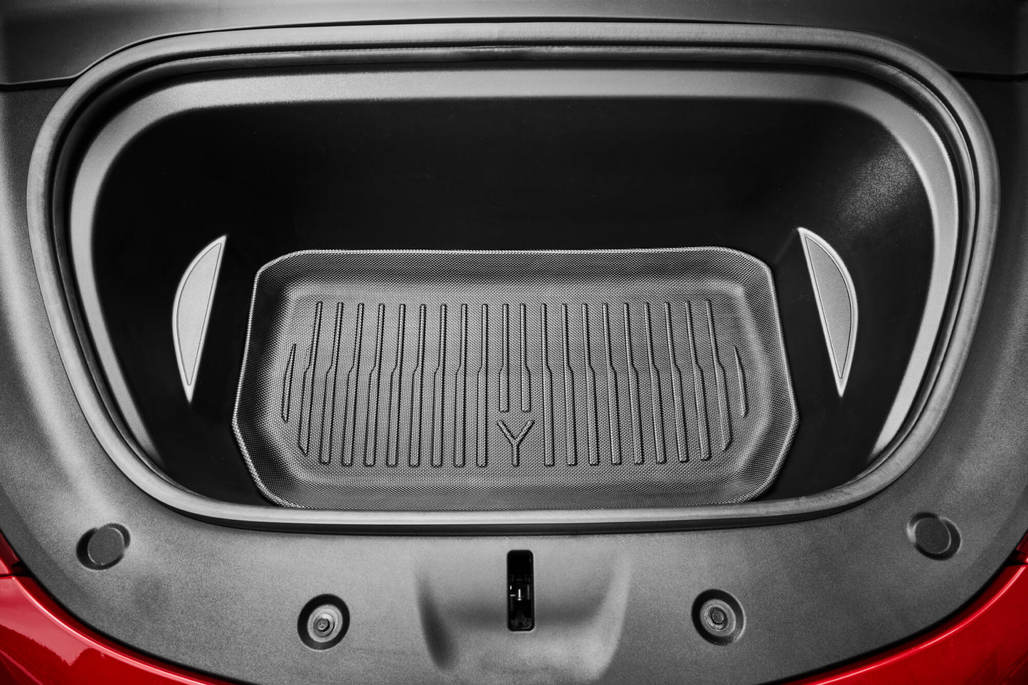 Tesla Model Y Zubehoer, Model Y Zubehoer, Model Y Fußmatten, Model Y Gummi-Fußmatten, model y vorderer Kofferraum, model y frunkmatte